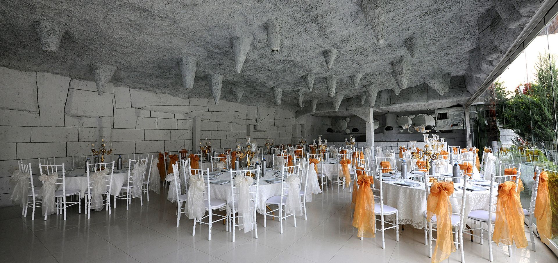 AKALIN_WEDDING_PLAZA